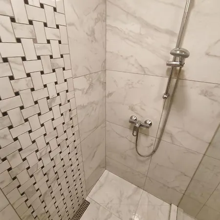 Deluxe Two Bedrooms In Center Apartament Budapesta